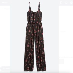 Kaileigh Floral Jumpsuit sz S